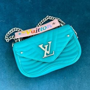 Authentic Damaged Louis Vuitton Wave Bag